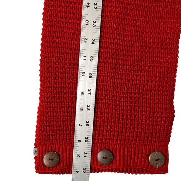 Eddie Bauer Red Tight Knit Infinity Scarf- Wood-look Button Detail Christmas - Picture 5 of 5